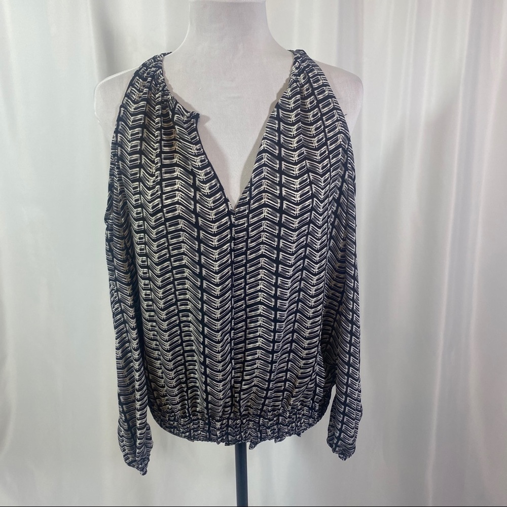 NWT Smocked Cold Shoulder Pullover Shirt by BarIII